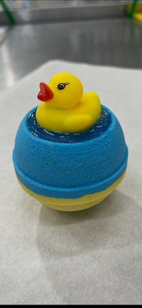 Rubber Duckie Mega Bath Bomb