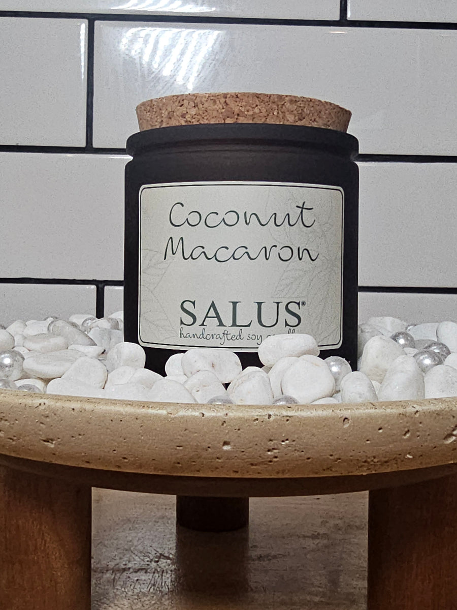 Coconut Macaron Candle