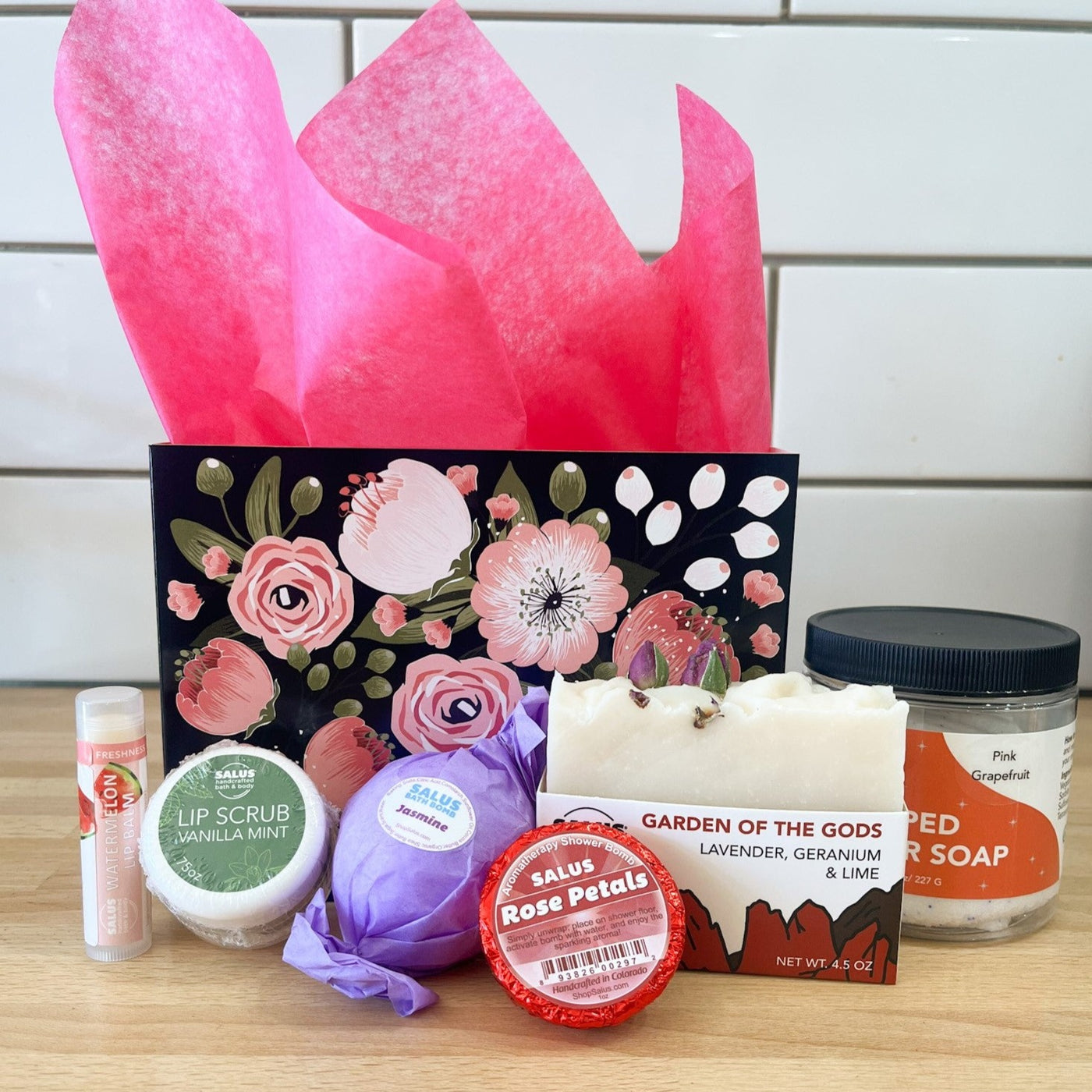 Pink Box Gift Set - Natural Soap & Bath Bomb – SHMILY Soap Co.
